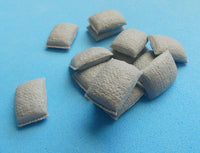 1/35 Gecko Models Vietnamese Farmer Cattle Cart Set 35GM0110