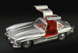 1/16 Italeri Mercedes-Benz 300 SL Gullwing 3612
