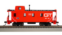 HO Bachmann Streamlined Caboose with Offset Cupola - Grand Trunk #122 - 14004