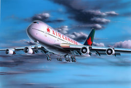 1/390 Revell Germany Boeing 747-200 "Air Canada" 04210