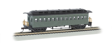 HO Bachmann Coach (1860-1880 Era) - Painted Unlettered Green 13405