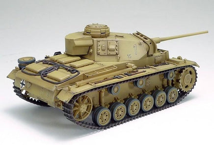 1/35 Tamiya Panzerkampfwagen III Ausf.L with Rommel and Dak Tank Crew Set 32405
