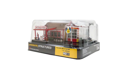 HO Woodland Fill'er Up & Fix'er BR5025