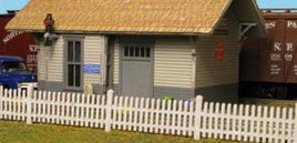 HO Monroe Straight Picket Fence #2307
