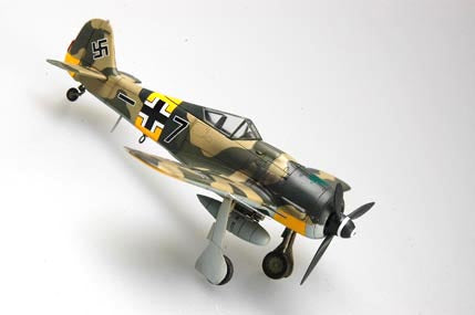 1/72 Hobby Boss Fw190A-6 Easy Assembly Authentic Kit 80245