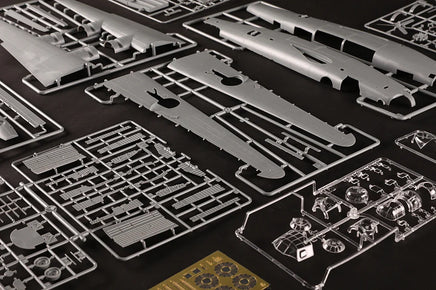 1/48 Hobby Boss US B-24J Liberator 81774 - MPM Hobbies