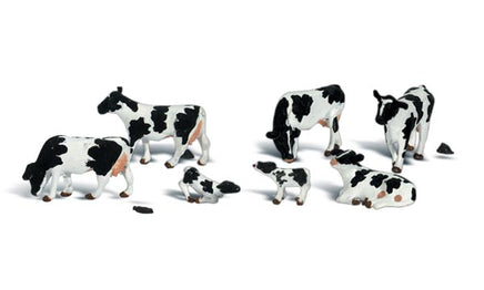 O Woodland Scenic Accents Holstein Cows A2724