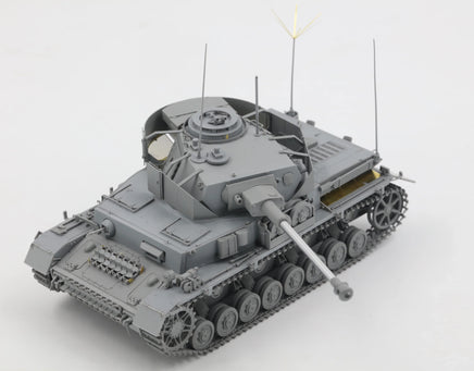 1/35 Border Model Pz.Beob.Wg. IV Ausf. J w/Commander&Infantry BT006
