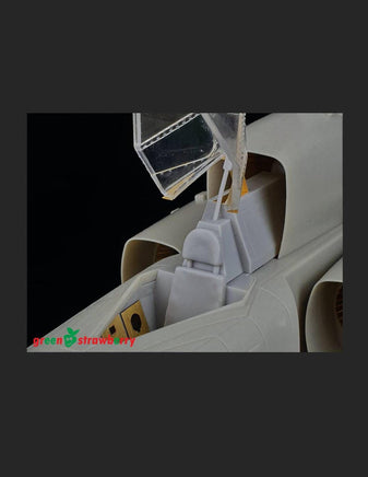 1/32 Green Strawberry Colonial Viper - Cockpit - TOS Upgrade Set 13621