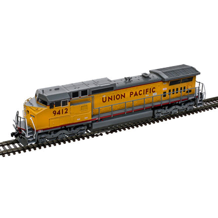 N Atlas Dash 8-40CW Gold Union Pacific #9439 - 40005864