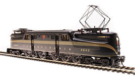 HO Broadway Ltd GG1 Electric Pennsylvania Railroad (Gold 5-Stripes and Futura Lettering) #4813 4684
