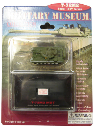 1/144 Pegasus T-72M2 Soviet 1987 Parade 00608