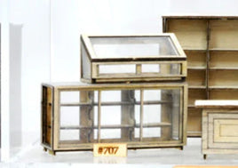 O Banta Modelworks Glass Case Set 707
