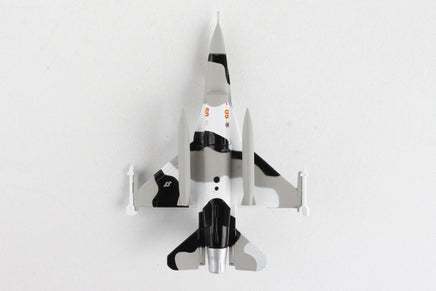 1/126 Daron F-16 1/126 AK305 AF86 5399-3