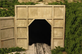 HO Monroe Tunnel Portal Wood Outside Braced Single Track #121