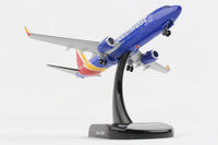 1/300 Daron 737-800 Southwest 5815-7
