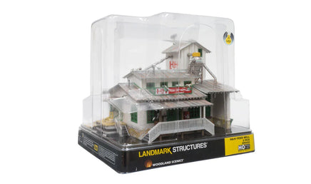 HO Woodland H&H Feed Mill BR5059
