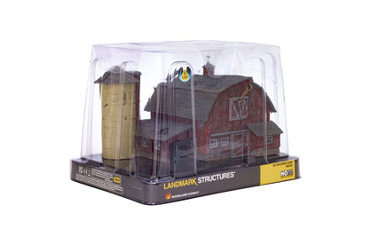 HO Woodland Old Weathered Barn BR5038