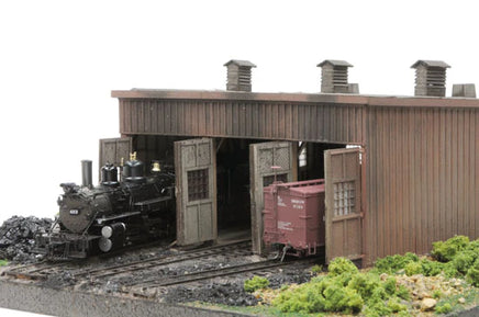 HO Banta Modelworks Sargents Roundhouse on the D&RG - 3 Stall #2062