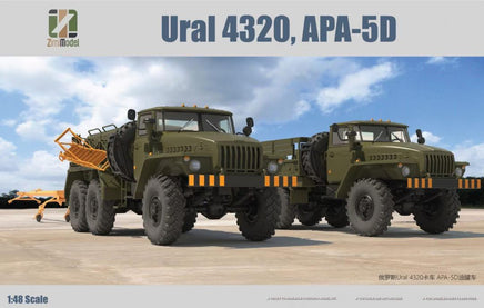 1/48 Zimi Model Ural 4320. APA-5D Plastic Model Kit 80159