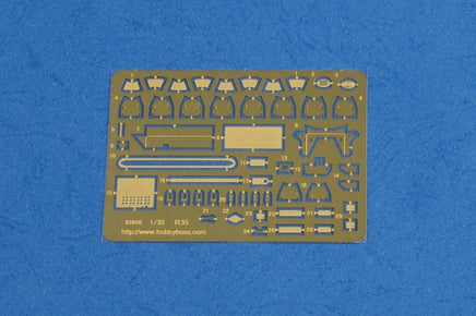 1/35 Hobby Boss Befehlsfahrzeug auf Fgst.Pz.Kpfw. 35R 731(f) 83809