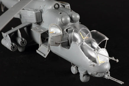 1/48 Trumpeter Mi-35M Hind-E 05830