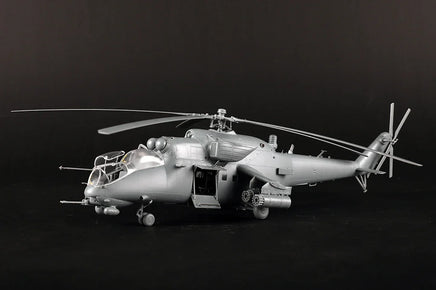 1/48 Trumpeter Mi-35M Hind-E 05830