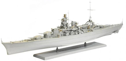 1/350 Dragon Model German Battleship Scharnhorst 1943 1040