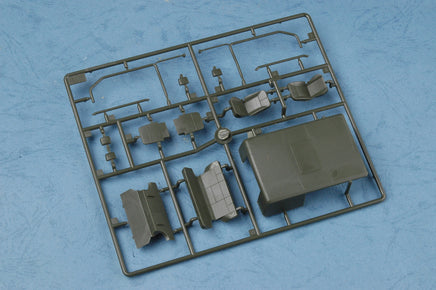 1/35 Hobby Boss BJ2022JC Yong Shi SUV 0.5t 82466