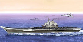 1/350 Trumpeter PLA Navy Aircraft Carrier 05617