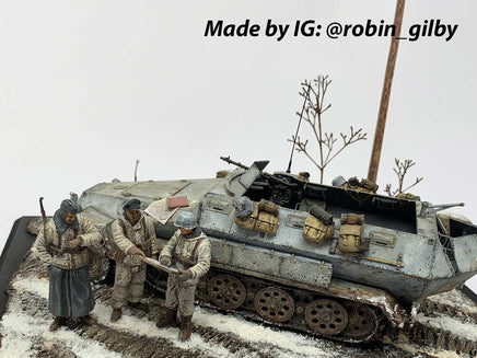 1/35 ICM Sd.Kfz.251/1 Ausf.A WWII German Armoured Personnel Carrier 35101