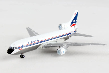 1/500 Daron Delta L-1011-250 5813-2