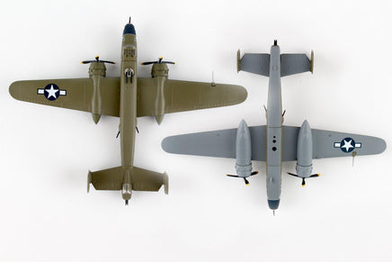 1/100 Daron B-25J Mitchell Betty's Dream 5403-3