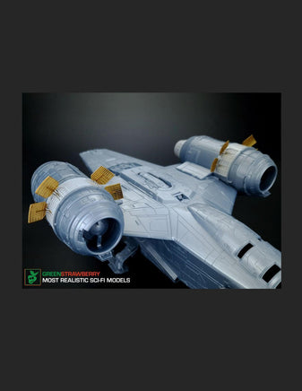 1/72 Green Strawberry Razor crest - Flaps (AMT) B18522