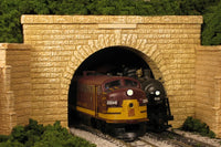 HO Monroe Tunnel Portal Sand Stone Block Double-Track #165