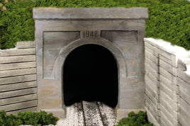 HO Monroe Tunnel Portal Modern Concrete Single-Track #133