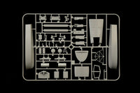 1/35 Italeri M.T.M. Barchino with Crew 5623