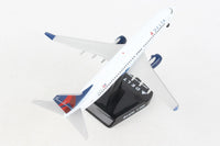 1/300 Daron 737-800 Delta 5815-3
