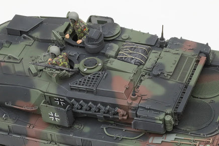 1/35 Tamiya German Main Battle Tank Leopard 2 A7V 35387