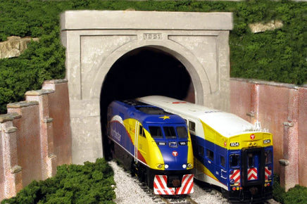 N Monroe Tunnel Portal Modern Concrete Double-Track #219