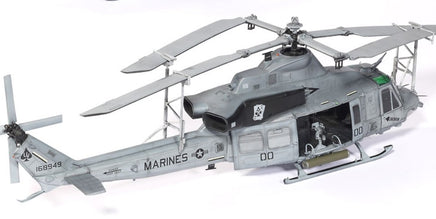 1/35 Academy USMC UH-1Y Venom 12138