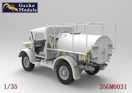 1/35 Gecko Models Bedford MWC 15-cwt 4x2 200 Gallon Water Bowser Truck (Open Cab Aero screen) 35GM0031