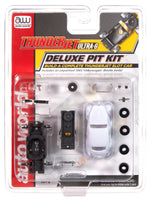 HO Auto World Thunderjet Deluxe Pit Kit (1965 Volkswagen Beetle) TRX139