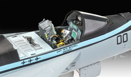 1/48 Revell Germany Maverick's F/A-18E Super Hornet 03864