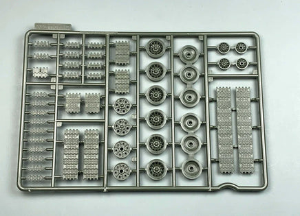 1:Egg Tiger Model Soviet Union WW2 T-34/76mm Medium Tank Cute Tank Kit Series / Q Version 504