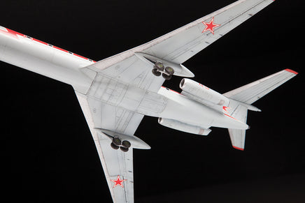 1/144 Zvezda Training Plane TU-134UBL "Crusty-B" 7036