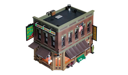 HO Woodland Corner Emporium BR5024