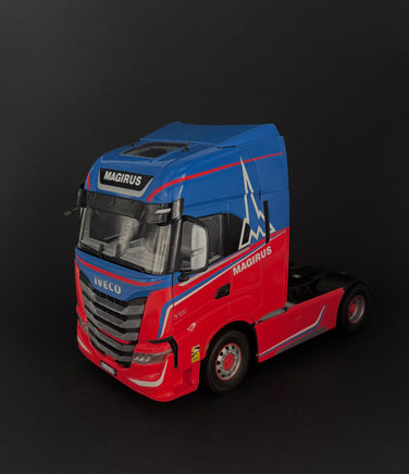 1/24 Italeri IVECO S-Way 3963