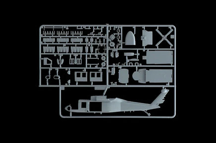 1/72 Italeri UH - 60 Black Hawk "Night Raid" 1328