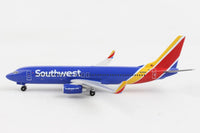 1/300 Daron 737-800 Southwest 5815-7